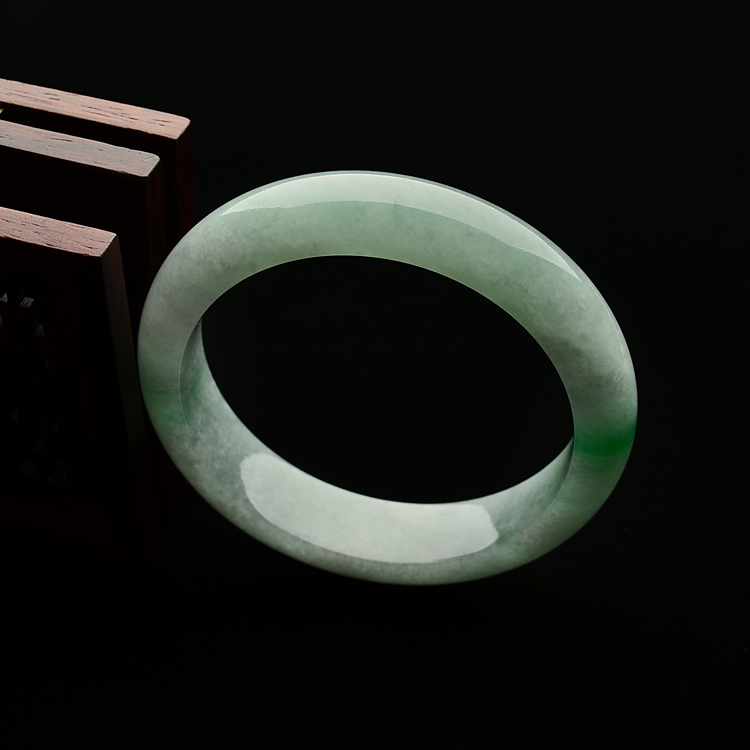 糯冰种飘翠手镯(53.2mm)
