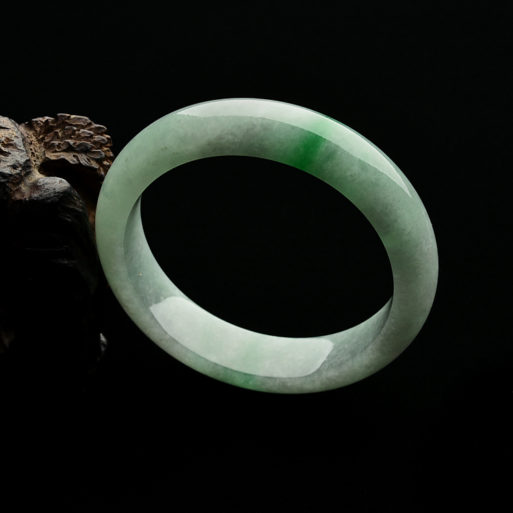 糯冰种飘翠手镯(53.2mm)