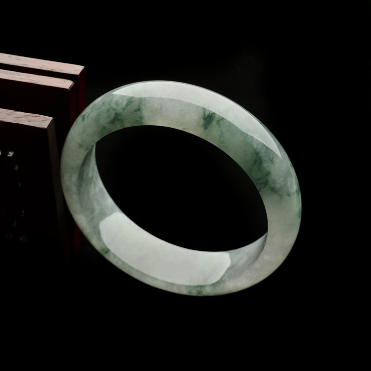 糯冰种飘花手镯(57.5mm)