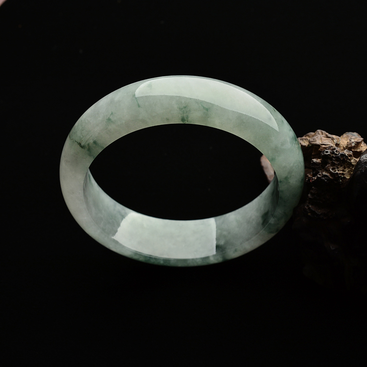 糯冰种飘花手镯(57.5mm)