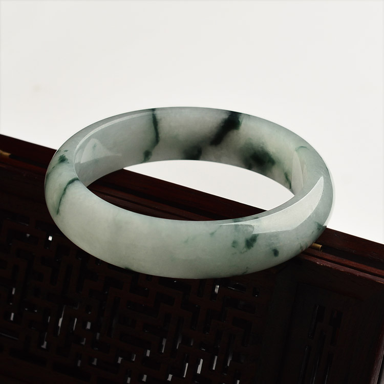 糯冰种飘花手镯（58.6mm）