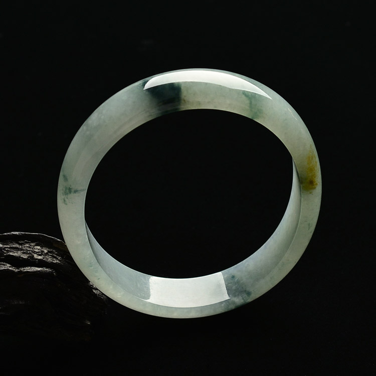 （超值推荐）糯冰种飘花贵妃镯（49.4mm-55.3mm）