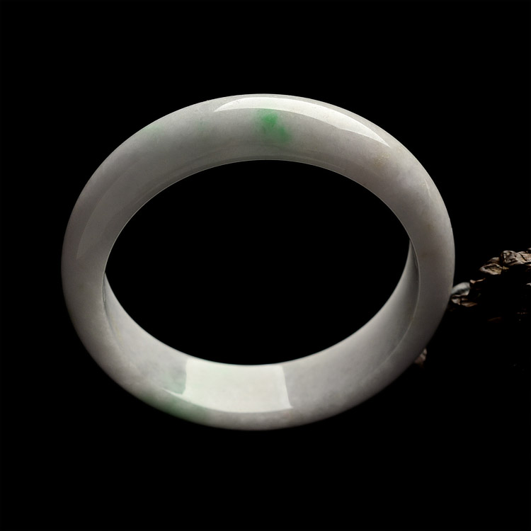 糯冰种淡春带彩手镯(60.9mm)
