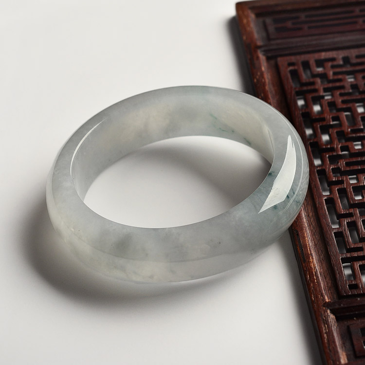 冰种晴水飘花手镯(58.9mm)