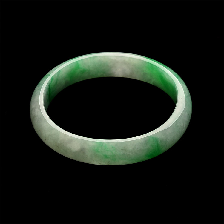 （超值推荐）糯冰种飘阳绿贵妃镯（50.5mm-58.5mm）