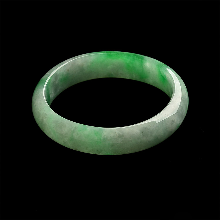 （超值推荐）糯冰种飘阳绿贵妃镯（48.4mm-54mm）