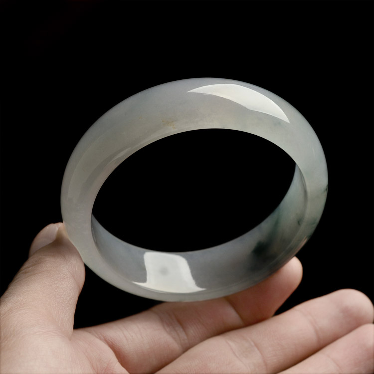 (超值推荐)糯冰种飘花手镯(57.3mm)