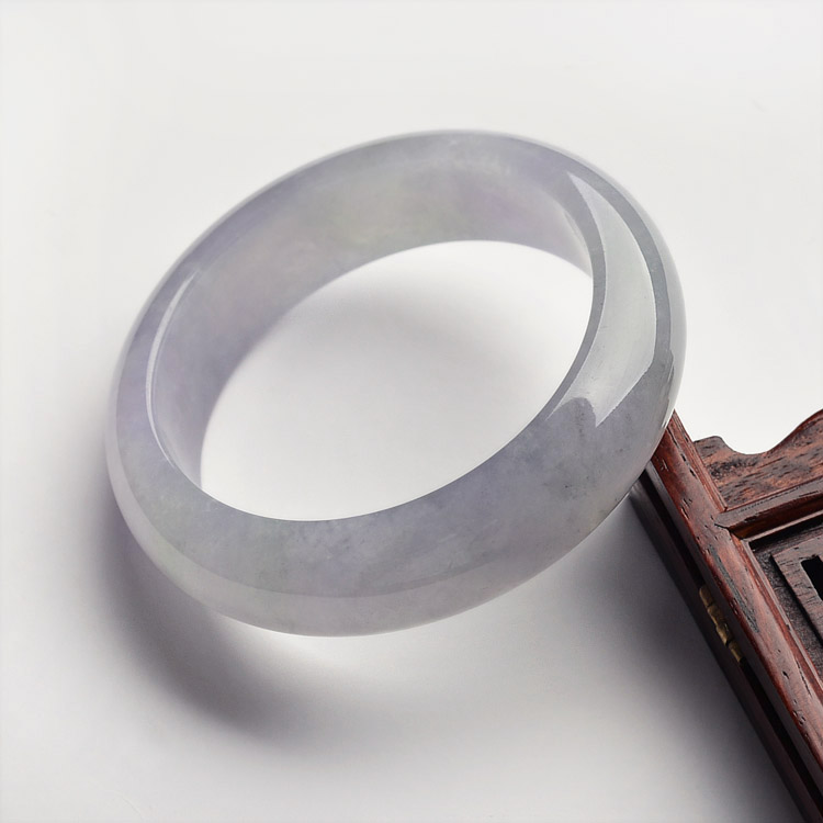 （超值推荐）冰种淡紫罗兰略飘花手镯（57.2mm）
