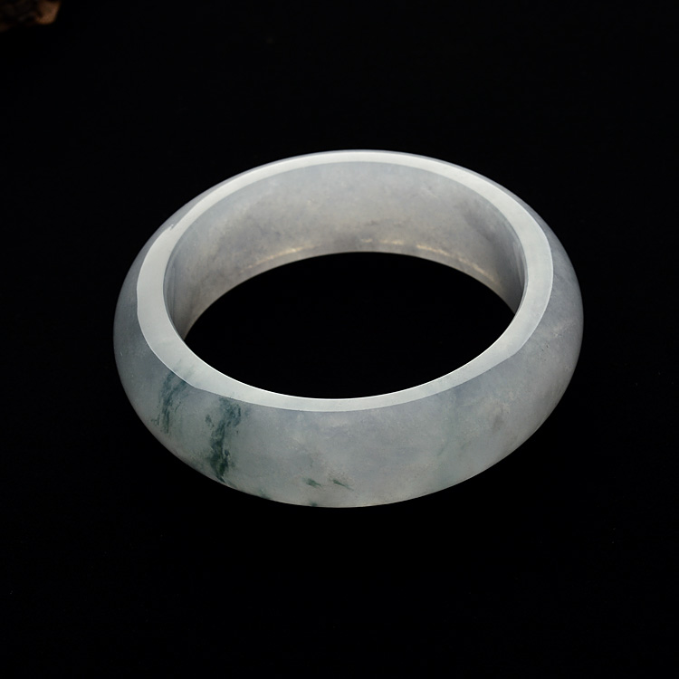(超值推荐)糯冰种飘花手镯(58.2mm)