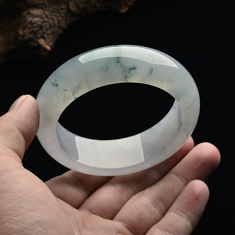 (超值推荐)糯冰种飘花手镯(58.2mm)