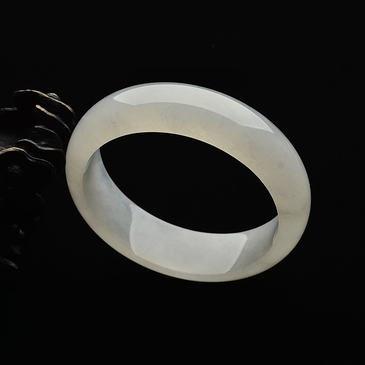 糯冰种晴水手镯(57.4mm)