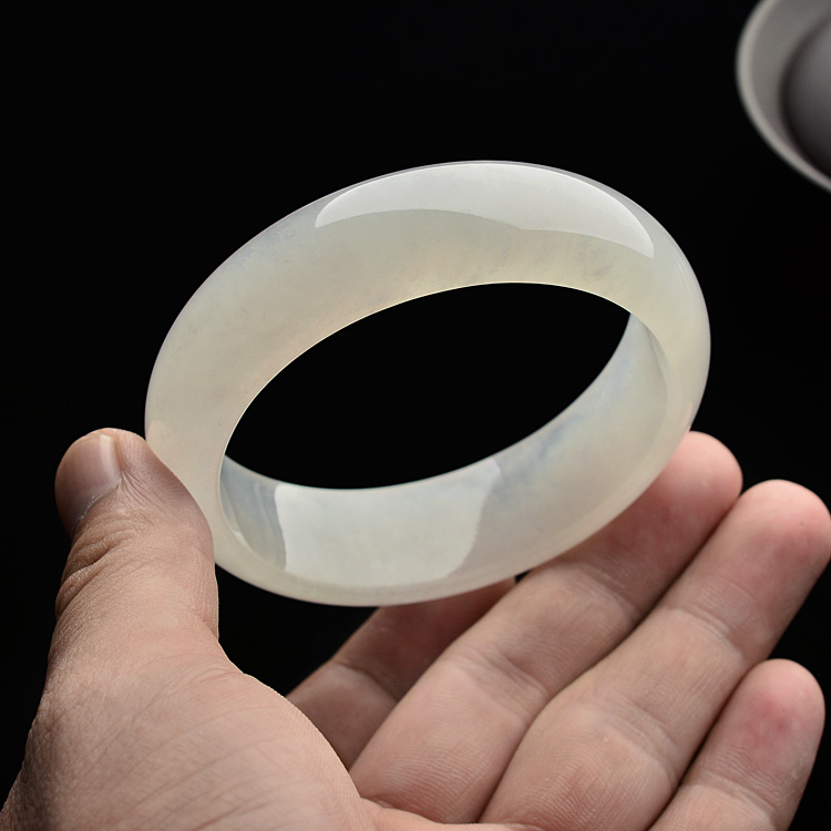 糯冰种晴水手镯(57.4mm)