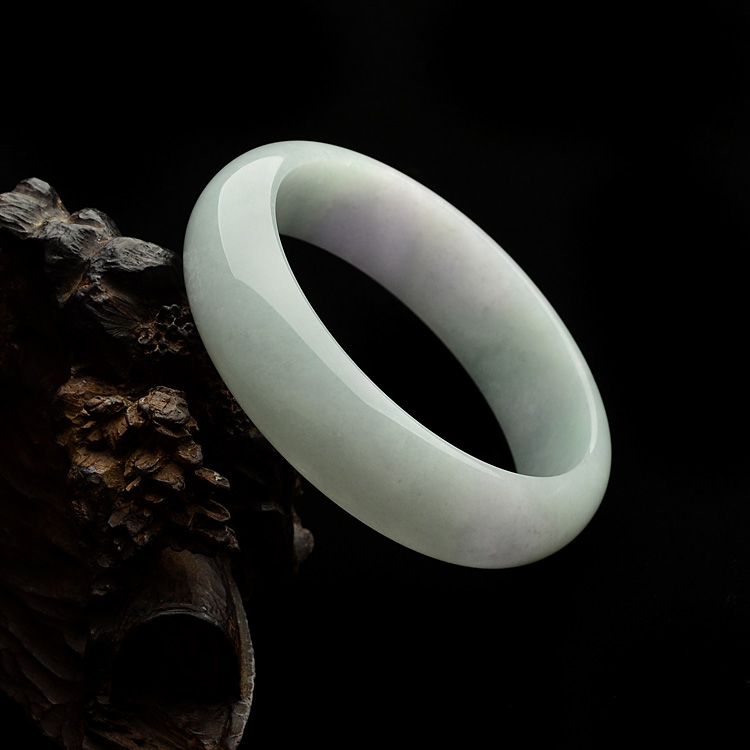 (超值推荐)糯冰种春带彩手镯(57.6mm)