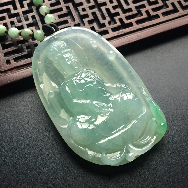 (超值推荐)冰种晴水略飘翠宝瓶观音挂件
