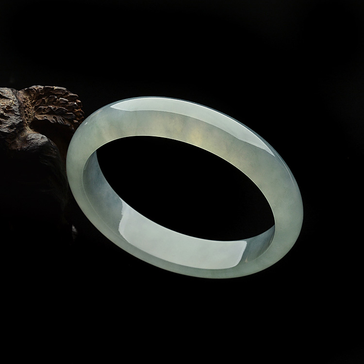 糯冰种晴水贵妃手镯(50.7-58.3mm)