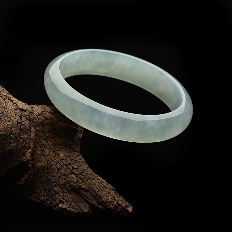 糯冰种晴水贵妃手镯(50.7-58.3mm)