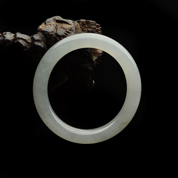 糯冰种晴水圆条手镯(55.4mm)