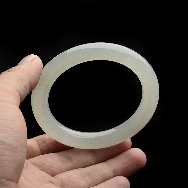 糯冰种晴水圆条手镯(55.4mm)