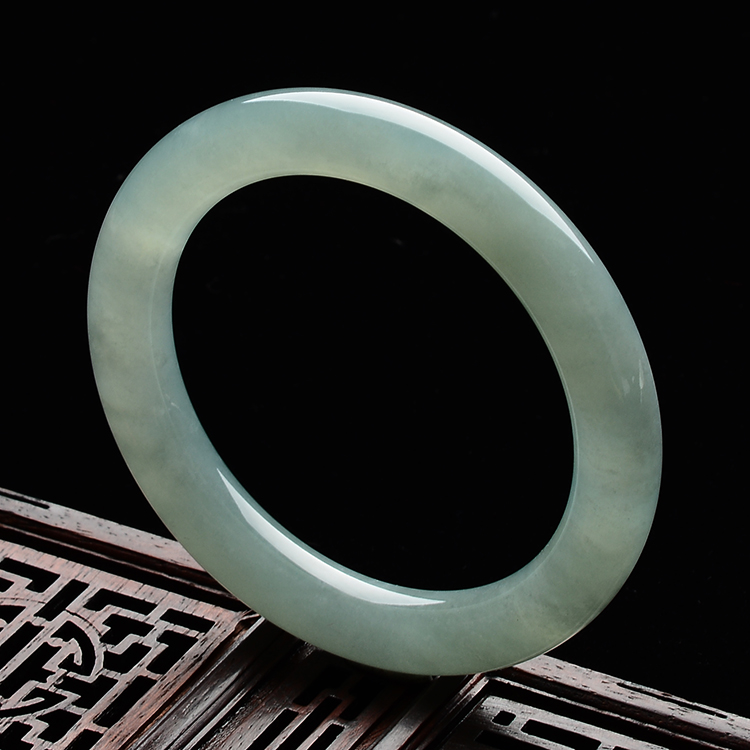 (超值推荐)冰种晴水圆条手镯(55.4mm)