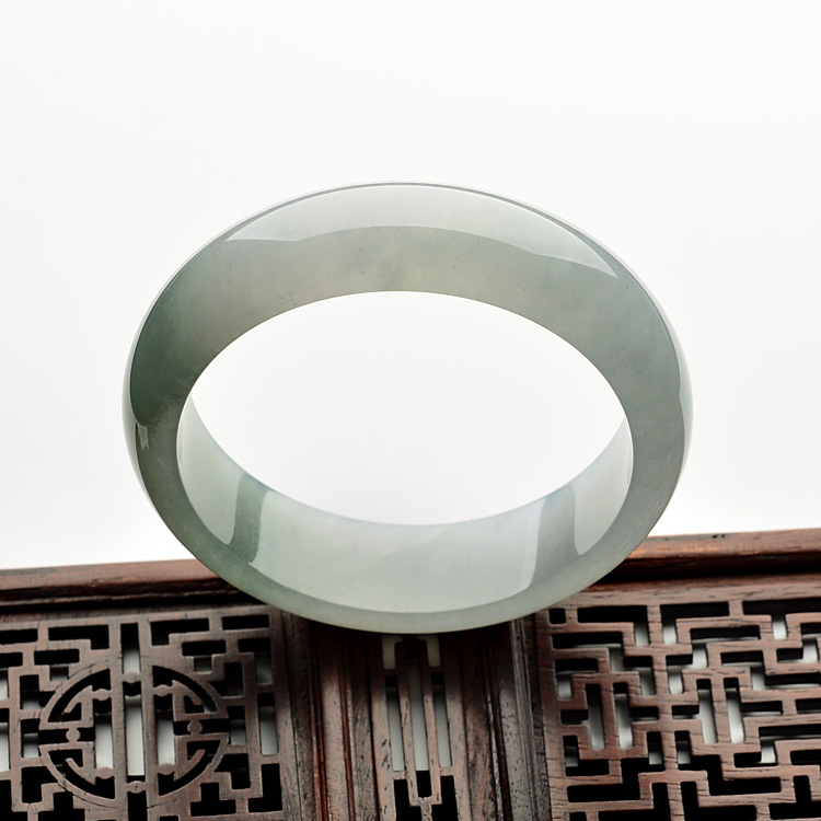 糯冰种晴水手镯（59.4mm）