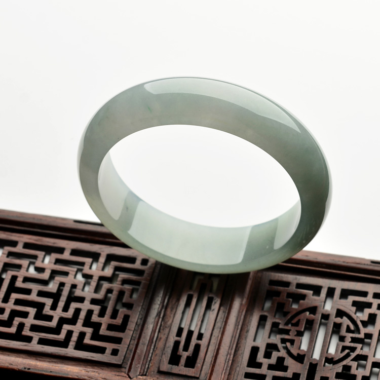 糯冰种晴水手镯（59.4mm）
