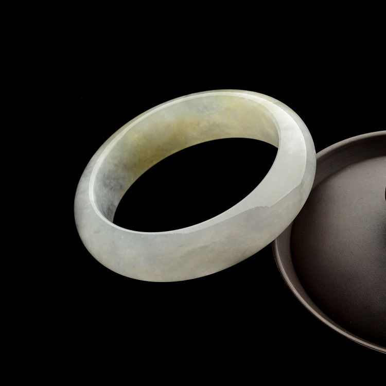 （超值推荐）糯冰种淡黄翡手镯（53.5mm）