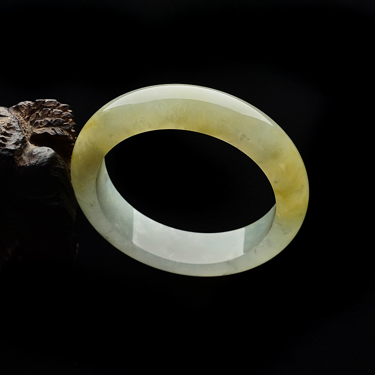 （超值推荐）糯冰种黄翡手镯（52.5mm）