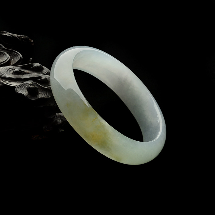 （超值推荐）糯冰种晴水略带黄翡贵妃镯（45.7mm-55mm）