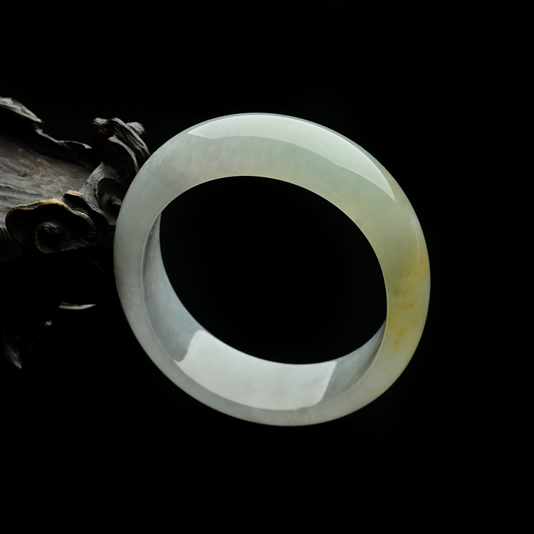 （超值推荐）糯冰种晴水略带黄翡贵妃镯（45.7mm-55mm）
