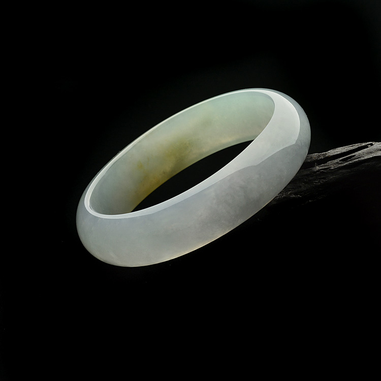 （超值推荐）糯冰种晴水略带黄翡贵妃镯（45.7mm-55mm）