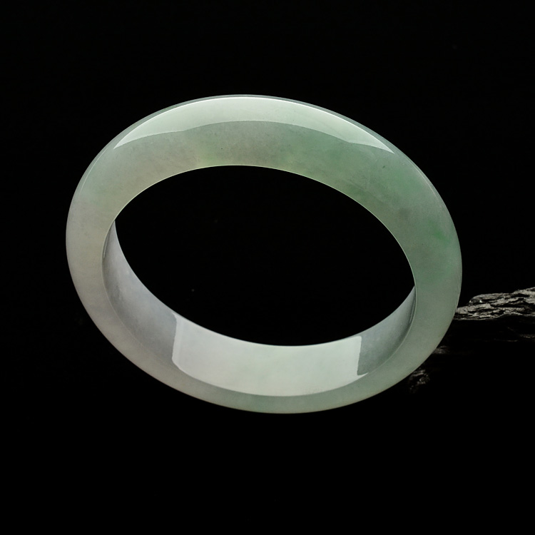 （超值推荐）糯冰种晴水手镯（58.3mm）
