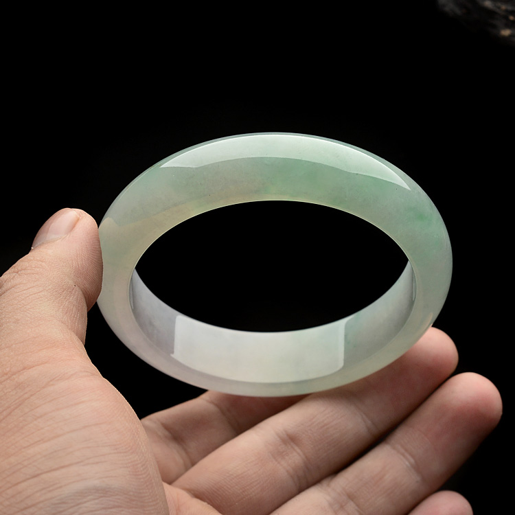 （超值推荐）糯冰种晴水手镯（58.3mm）