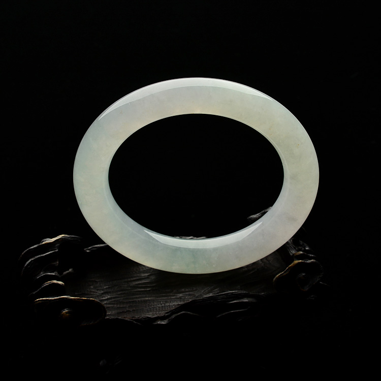 (超值推荐)糯冰种晴水圆条手镯(55.9mm)