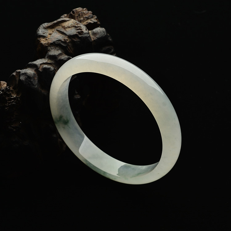 (超值推荐)糯冰种飘花手镯(59.8mm)