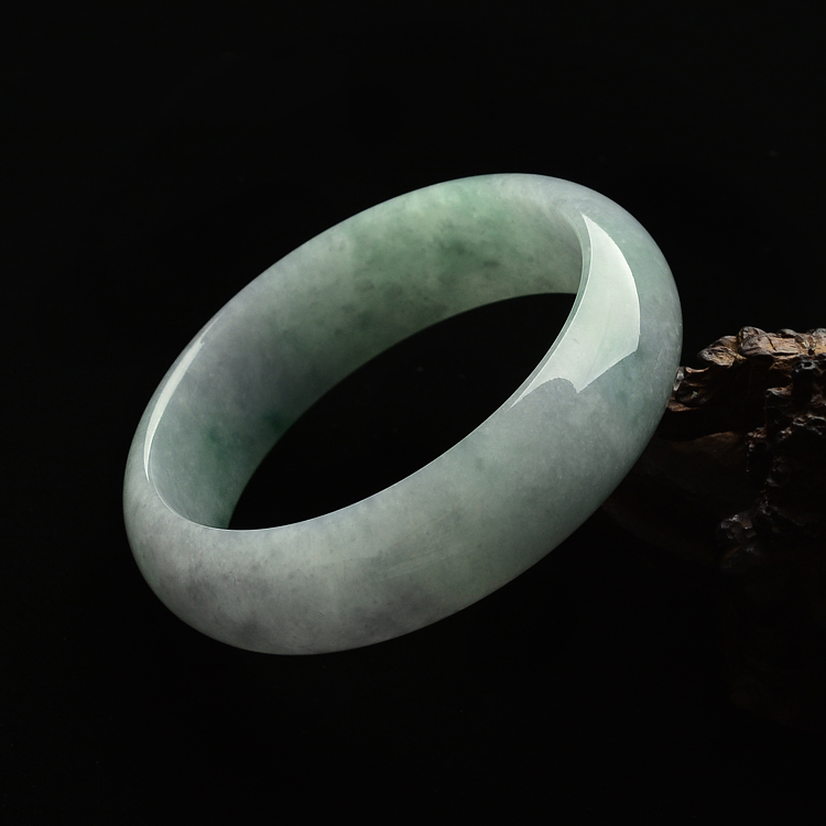糯冰种晴水手镯(58.3mm)
