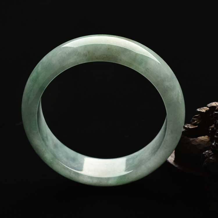 糯冰种晴水手镯(55.1mm)