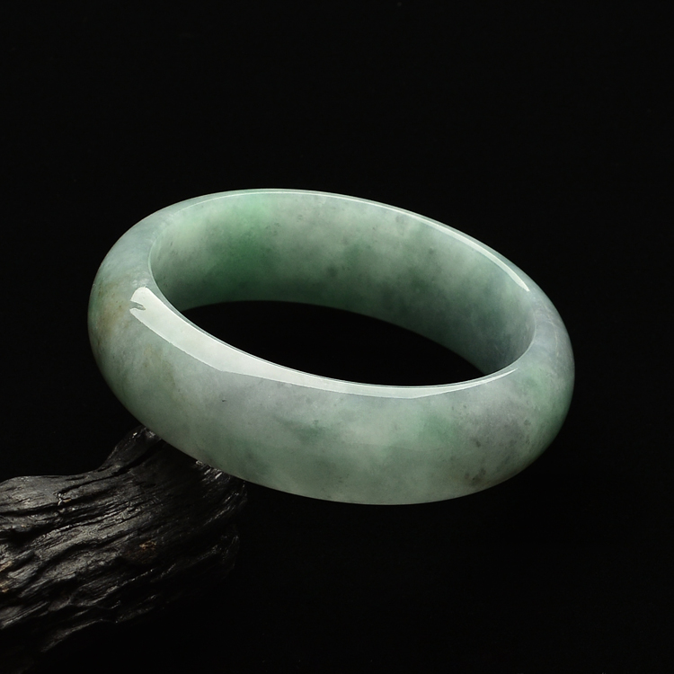 糯冰种晴水手镯(55.1mm)