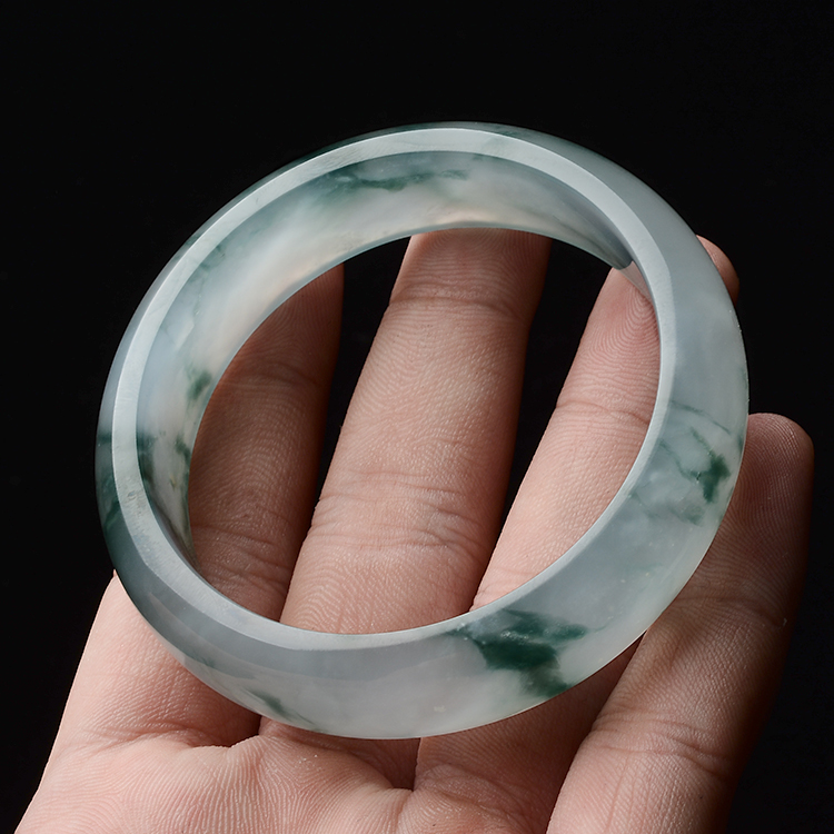 (超值推荐)冰种飘花手镯(57.1mm)