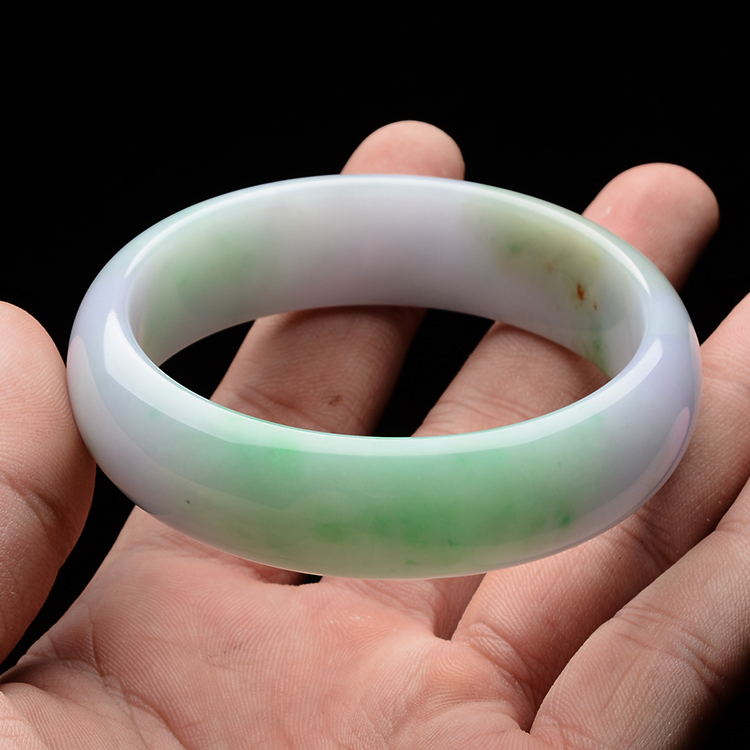 (超值推荐)糯冰种春带彩手镯(58.5mm)