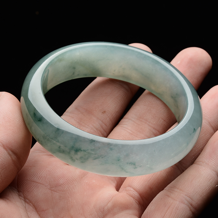 (超值推荐)糯冰种晴水飘花手镯(56.5mm)
