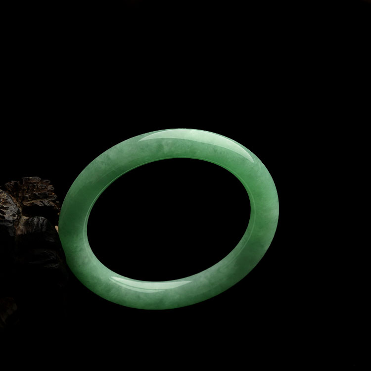 糯冰种豆色圆条手镯(54.2mm)