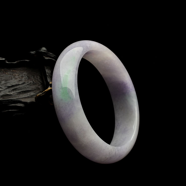 (超值推荐)糯冰种春带彩手镯(57.2mm)