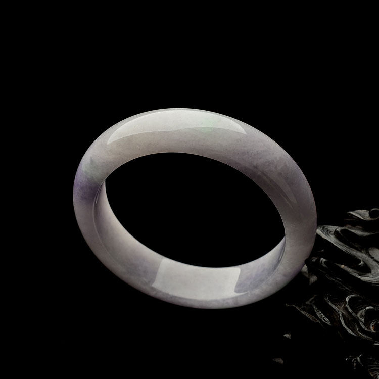 (超值推荐)糯冰种春带彩手镯(57.2mm)