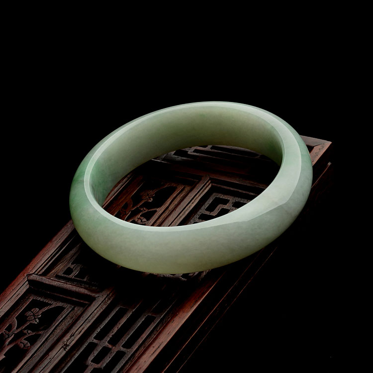 糯冰种晴水手镯(58.3mm)