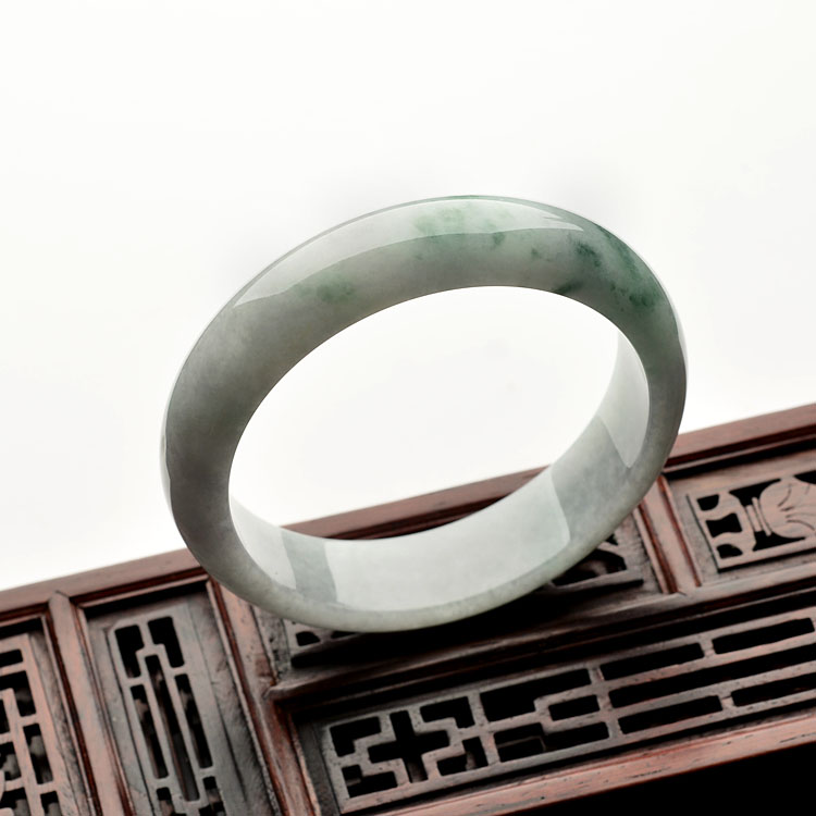 糯冰种飘花手镯(59mm)