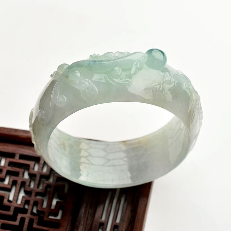 糯冰种飘花螭龙雕花手镯(56.5mm)