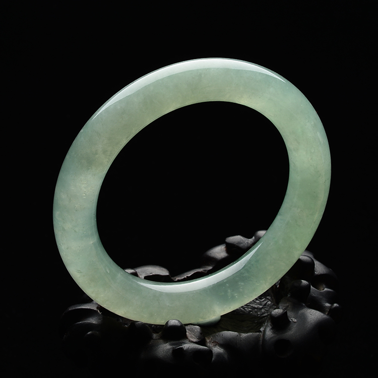 (超值推荐)冰种晴水圆条手镯(单价)(56.7mm/56.8mm)