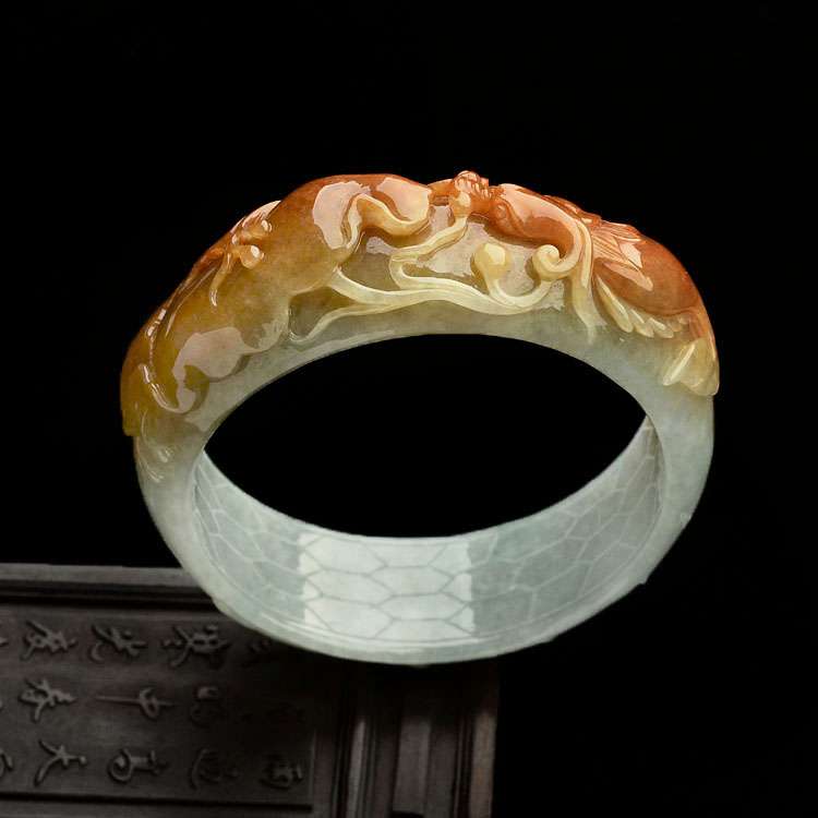 糯冰种红黄翡龙头鱼手镯(58.7mm)
