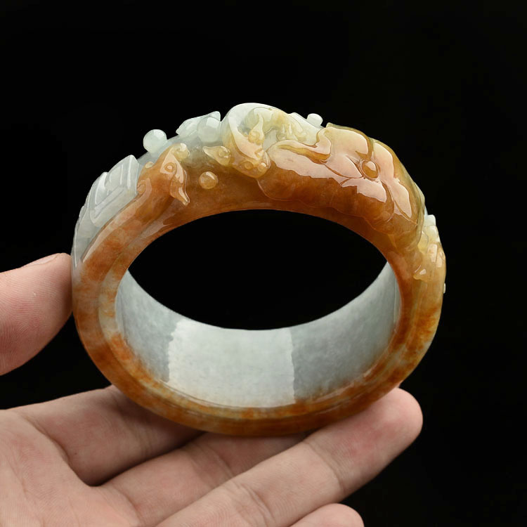 糯冰种红黄翡仿古龙雕花手镯(58.8mm)