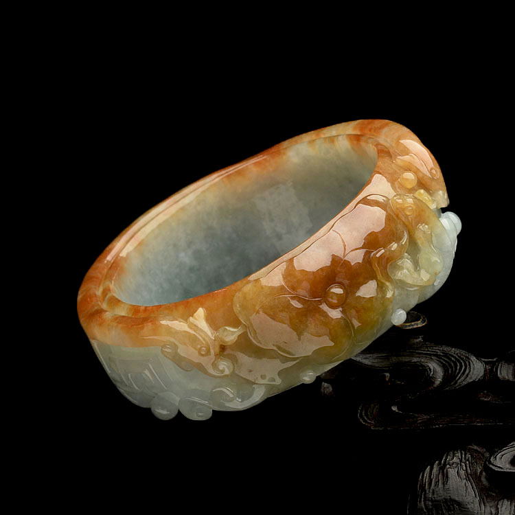 糯冰种红黄翡仿古龙雕花手镯(58.8mm)